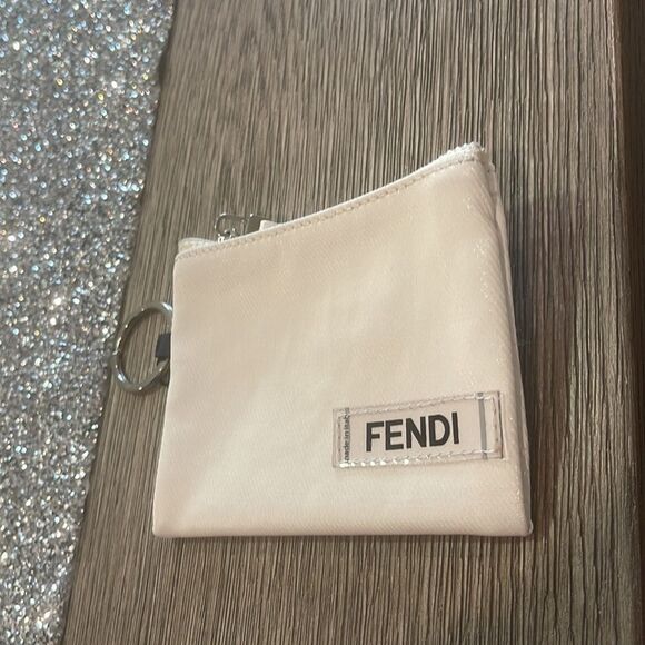 FENDI Canvas‎ Graphic Print Wallet authentic in white - Picture 1 of 11